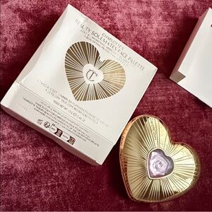 Charlotte Tilbury Gold Heart Palette Box